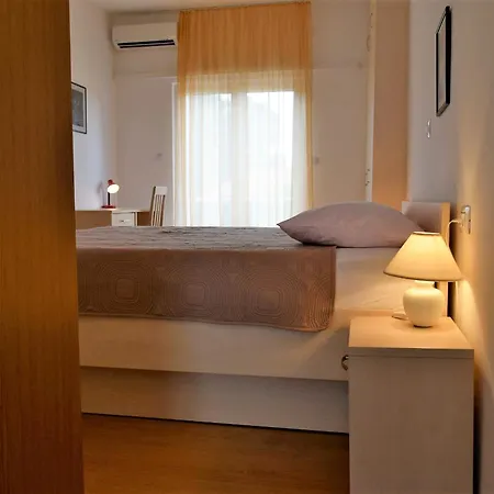 Sunnyy Beacch Apartment *