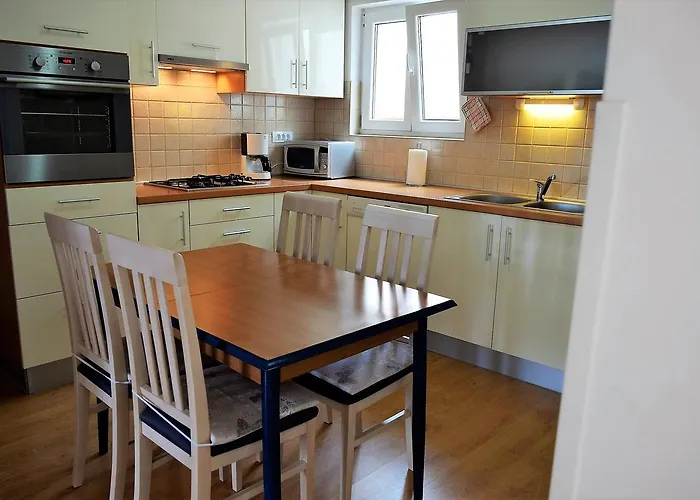 Sunnyy Beacch Banjol