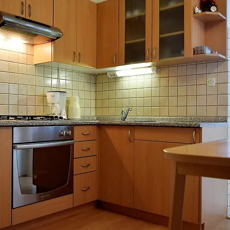 Sunnyy Beacch Apartment