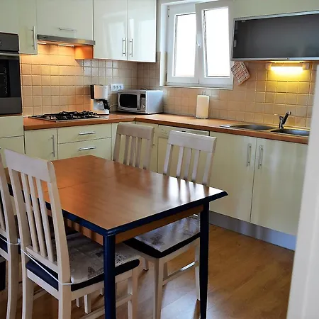 Sunnyy Beacch Banjol